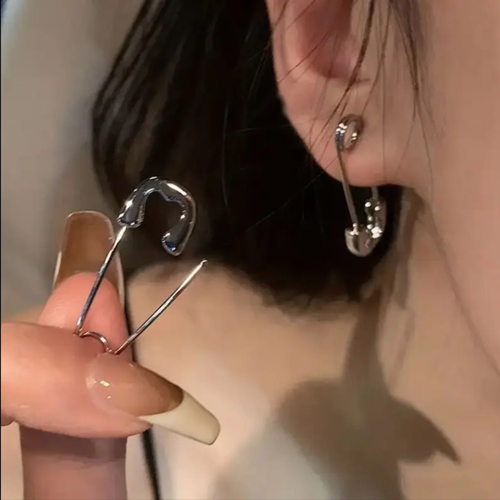 NWOT Silver Safety Pin Earrings